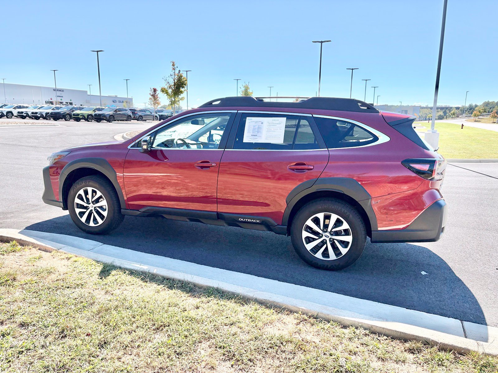 Certified 2024 Subaru Outback Premium AWD/4WD image 5