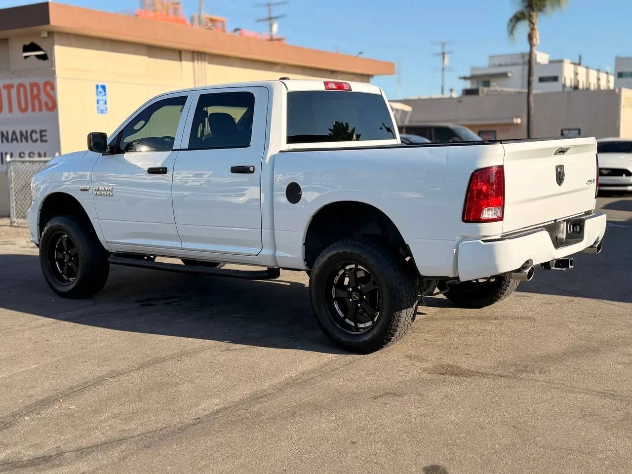 Used 2014 RAM 1500 Express AWD/4WD image 10