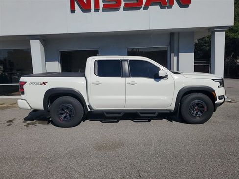 Certified 2025 Nissan Frontier Pro-X w/ Pro Convenience Package image 7