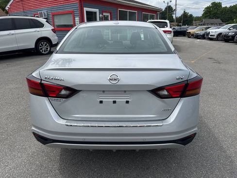 Used 2022 Nissan Altima 2.5 SV image 7