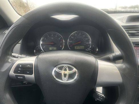 Used 2013 Toyota Corolla S w/ Premium Pkg image 18