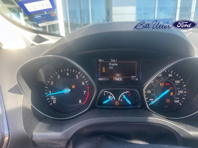 Used 2017 Ford Escape Titanium FWD image 5