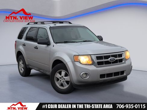 Used 2009 Ford Escape XLT image 1