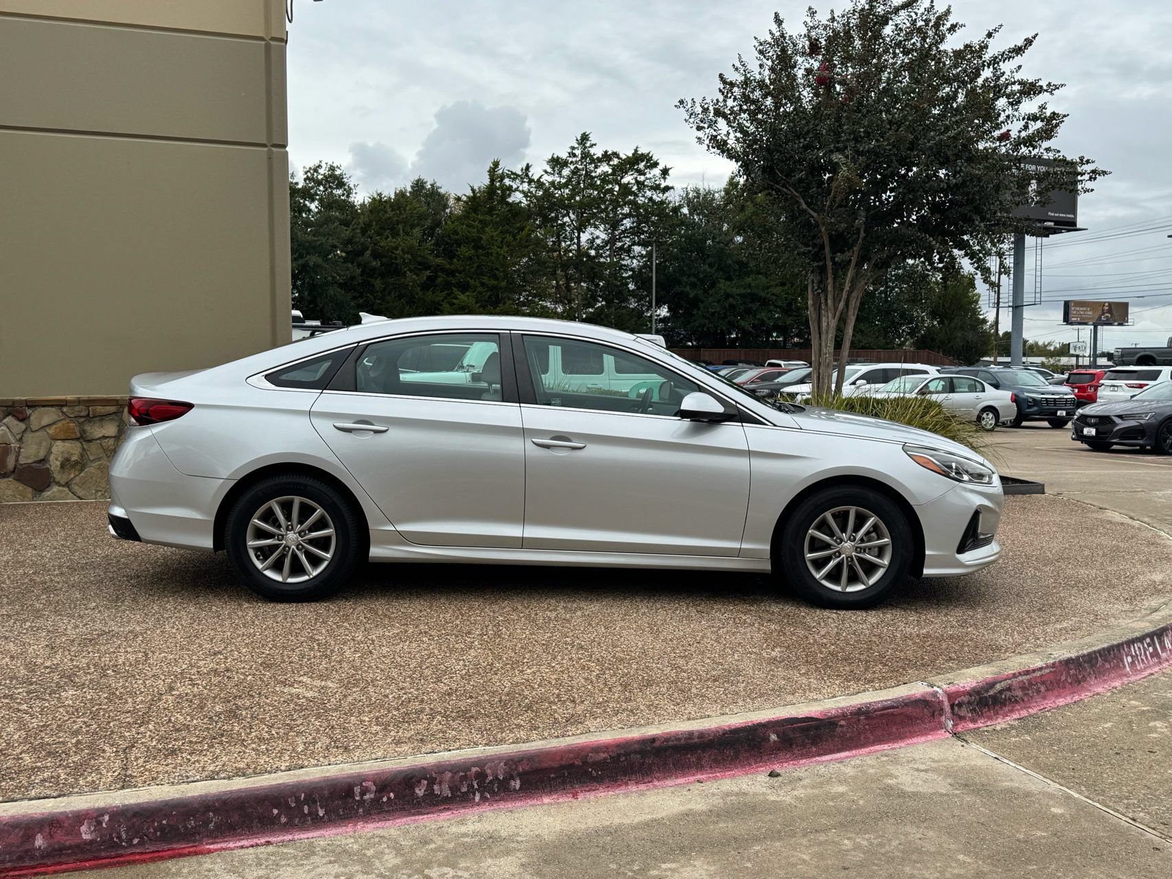 Used 2019 Hyundai Sonata ECO FWD image 7