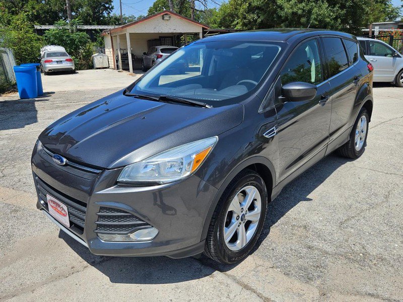 Used 2016 Ford Escape SE AWD/4WD image 1