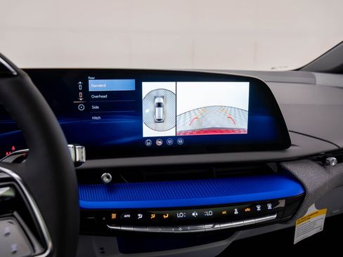 New 2026 Cadillac Optiq Sport 1 image 22