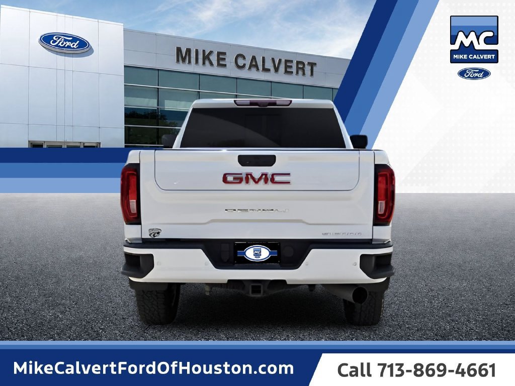 Used 2023 GMC Sierra 3500 Denali w/ Denali Ultimate Package AWD/4WD image 3