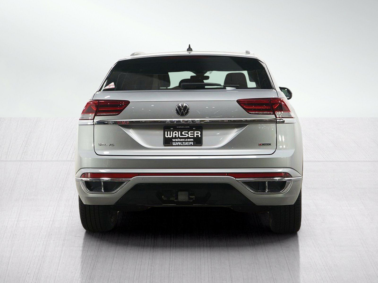 Used 2020 Volkswagen Atlas Cross Sport SEL Premium R-Line AWD/4WD image 4