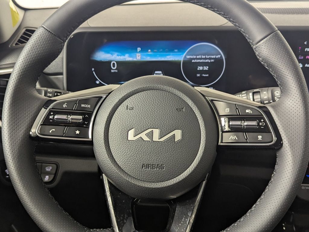 New 2026 Kia Seltos SX AWD/4WD image 16