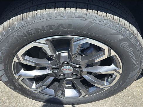 New 2026 GMC Terrain Elevation w/ Elevation Premium Package FWD image 9