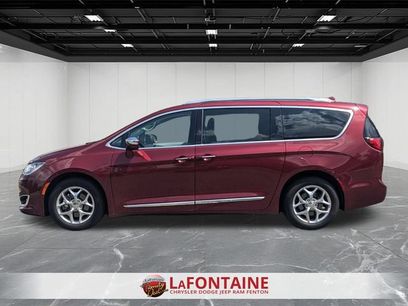 Used 2019 Chrysler Pacifica Limited