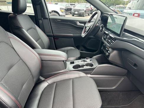 New 2026 Ford Escape ST-Line w/ Tech Pack #1 image 29