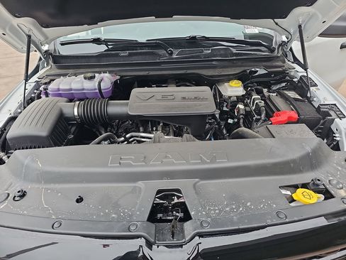 New 2026 RAM 1500 Express image 24