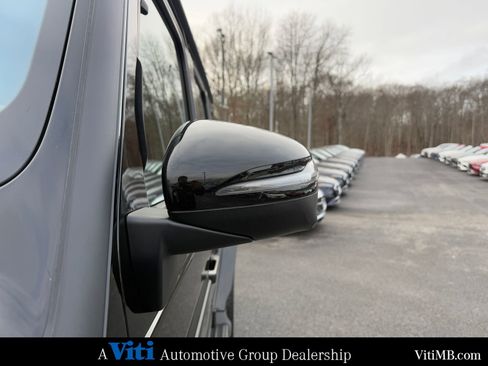 Certified 2025 Mercedes-Benz G 63 AMG 4MATIC image 11