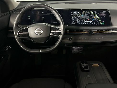 Used 2023 Nissan Ariya FWD image 14