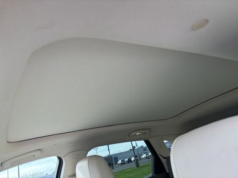 Used 2020 Cadillac XT5 Premium Luxury w/ LPO, Floor Liner Package image 30