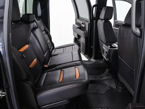 Used 2024 GMC Sierra 2500 AT4 w/ AT4 Premium Plus Package image 34