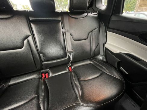 Used 2025 Jeep Compass Limited image 42