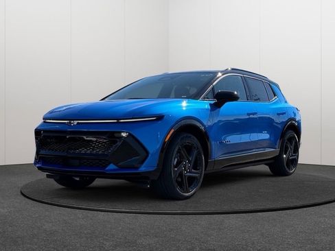 New 2026 Chevrolet Equinox EV RS image 3