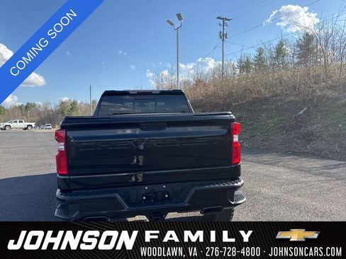 Used 2020 Chevrolet Silverado 1500 LT Trail Boss image 6