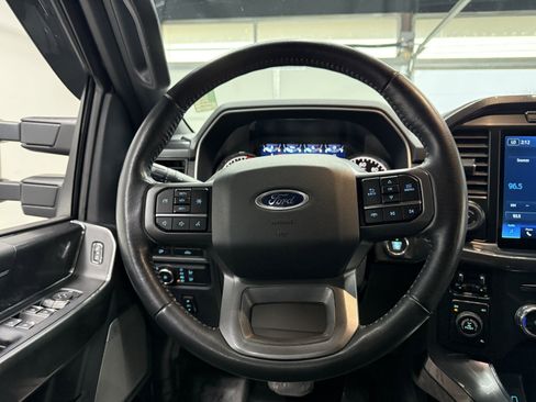 Used 2022 Ford F150 XLT w/ Equipment Group 302A High image 14