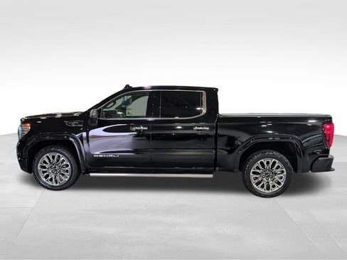 Used 2024 GMC Sierra 1500 Denali Ultimate AWD/4WD image 8