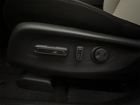 New 2026 Honda CR-V EX image 7