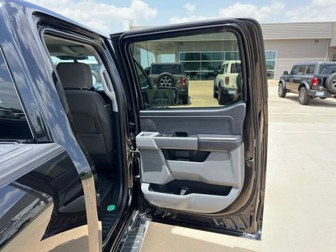 Used 2025 Ford F150 XLT w/ Equipment Group 301A Standard RWD image 22