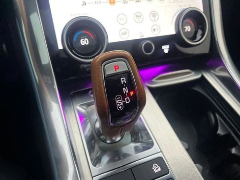 Used 2019 Land Rover Range Rover Sport SVR image 42