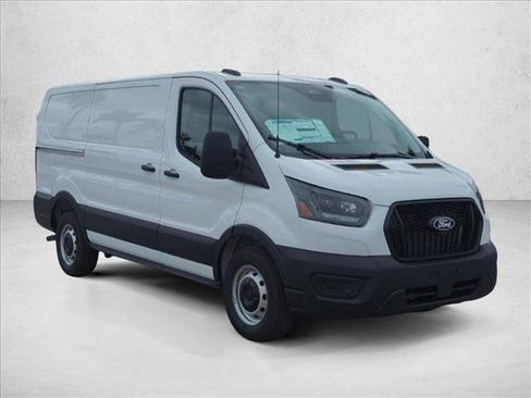 New 2026 Ford Transit 250 Low Roof RWD image 7