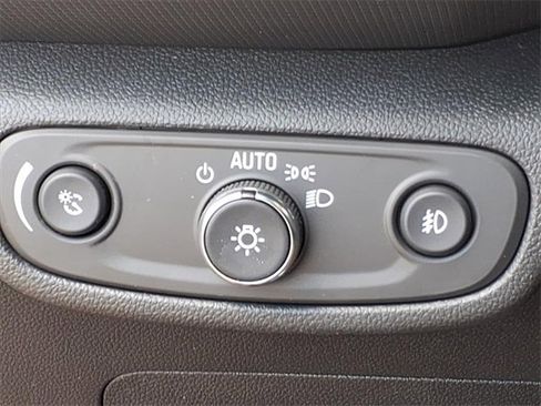 Used 2023 Chevrolet TrailBlazer RS w/ Convenience Package image 22