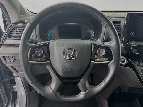 Certified 2024 Honda Odyssey Elite image 11