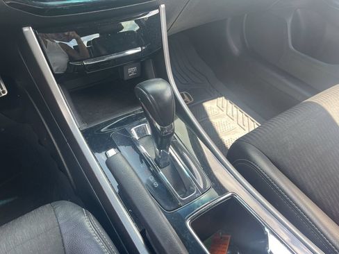 Used 2017 Honda Accord Sport image 19