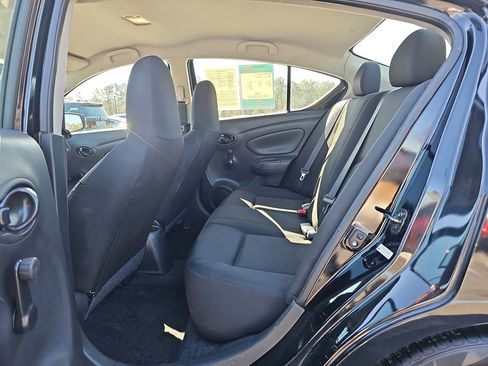 Used 2017 Nissan Versa S image 18