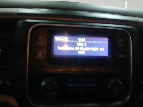 Used 2016 RAM 2500 Tradesman w/ Chrome Appearance Group image 11