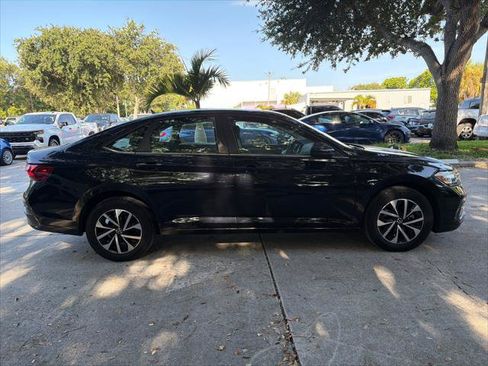 Used 2024 Volkswagen Jetta S FWD image 6