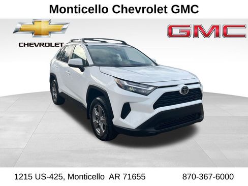 Used 2024 Toyota RAV4 XLE image 1