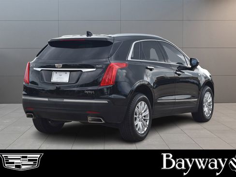 Used 2019 Cadillac XT5 FWD image 5