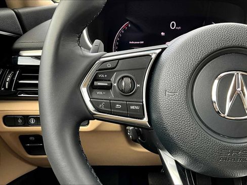 Certified 2025 Acura MDX FWD image 22