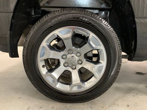 Used 2021 RAM 1500 Big Horn AWD/4WD image 9
