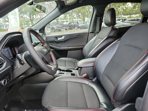 Certified 2025 Ford Escape ST-Line w/ Tech Pack #1 FWD image 14