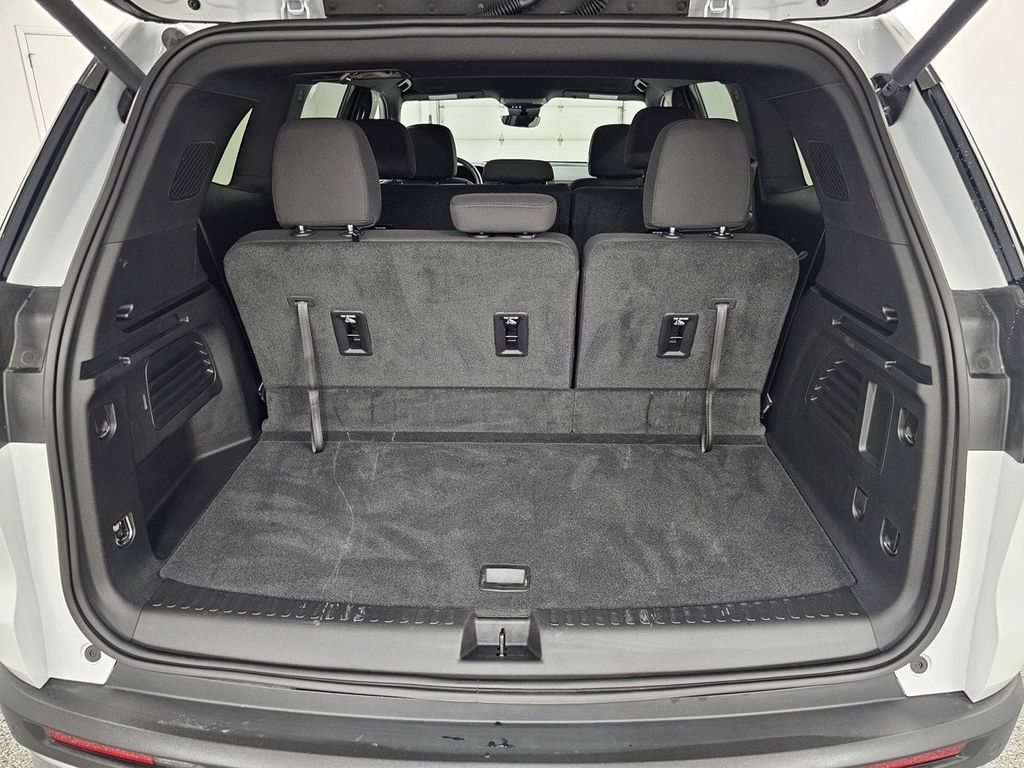 Used 2026 GMC Acadia Elevation AWD/4WD image 22