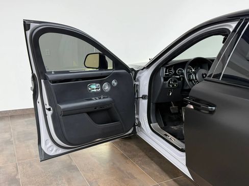 Used 2022 Rolls-Royce Ghost AWD/4WD image 31