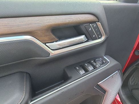 New 2026 Chevrolet Silverado 2500 High Country w/ High Country Premium Package AWD/4WD image 16
