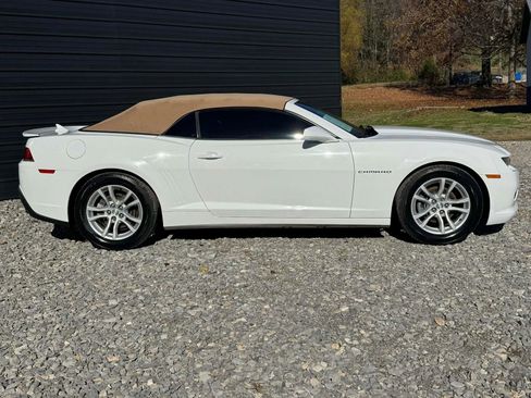 Used 2015 Chevrolet Camaro LT image 3