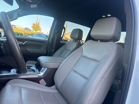 Used 2023 GMC Sierra 1500 SLT w/ SLT Premium Package image 24