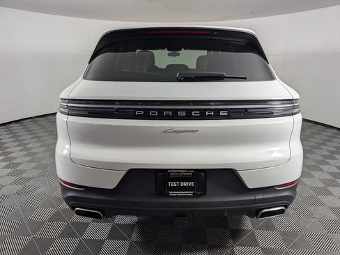 New 2026 Porsche Cayenne image 6