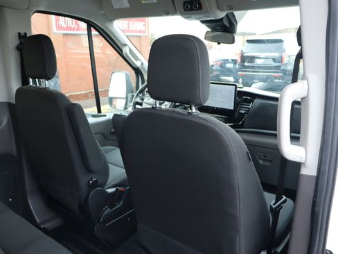 Used 2023 Ford Transit 350 XLT image 20