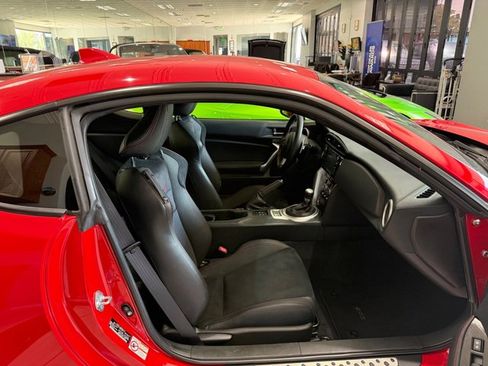 Used 2017 Subaru BRZ Limited RWD image 7