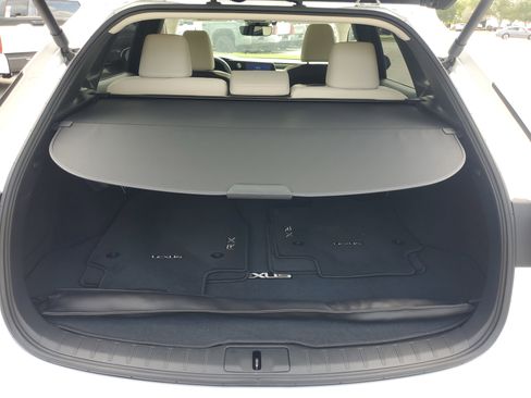Used 2024 Lexus RX 350 FWD w/ Technology Package image 12